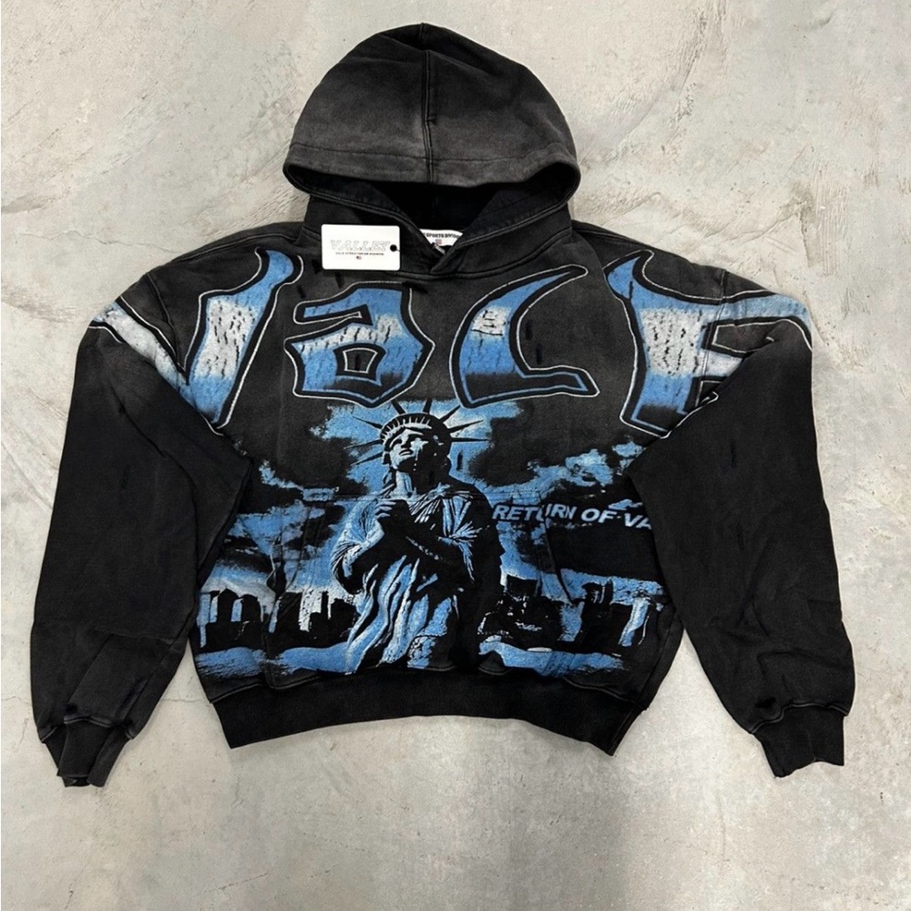 MEDIUM Vale Forever Return of Vale Lady Liberty Hoodie